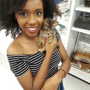 Meet your Posher, Adriane